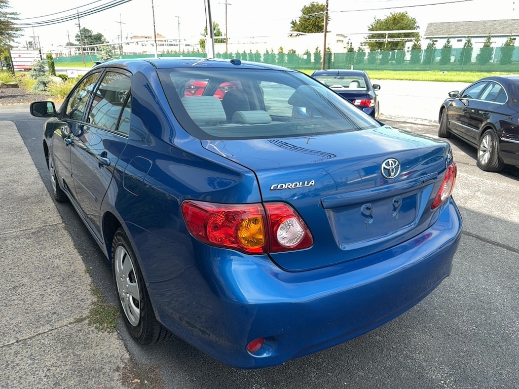 Used 2009 Toyota Corolla LE Sedan