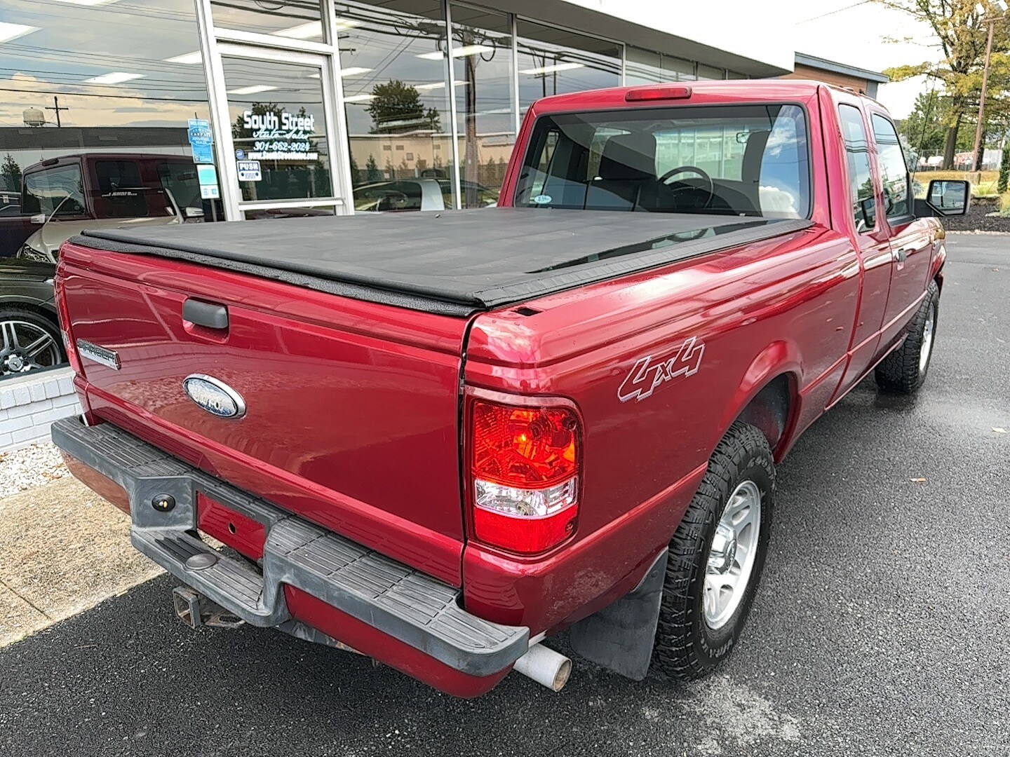2010 Ford Ranger XLT photo 3