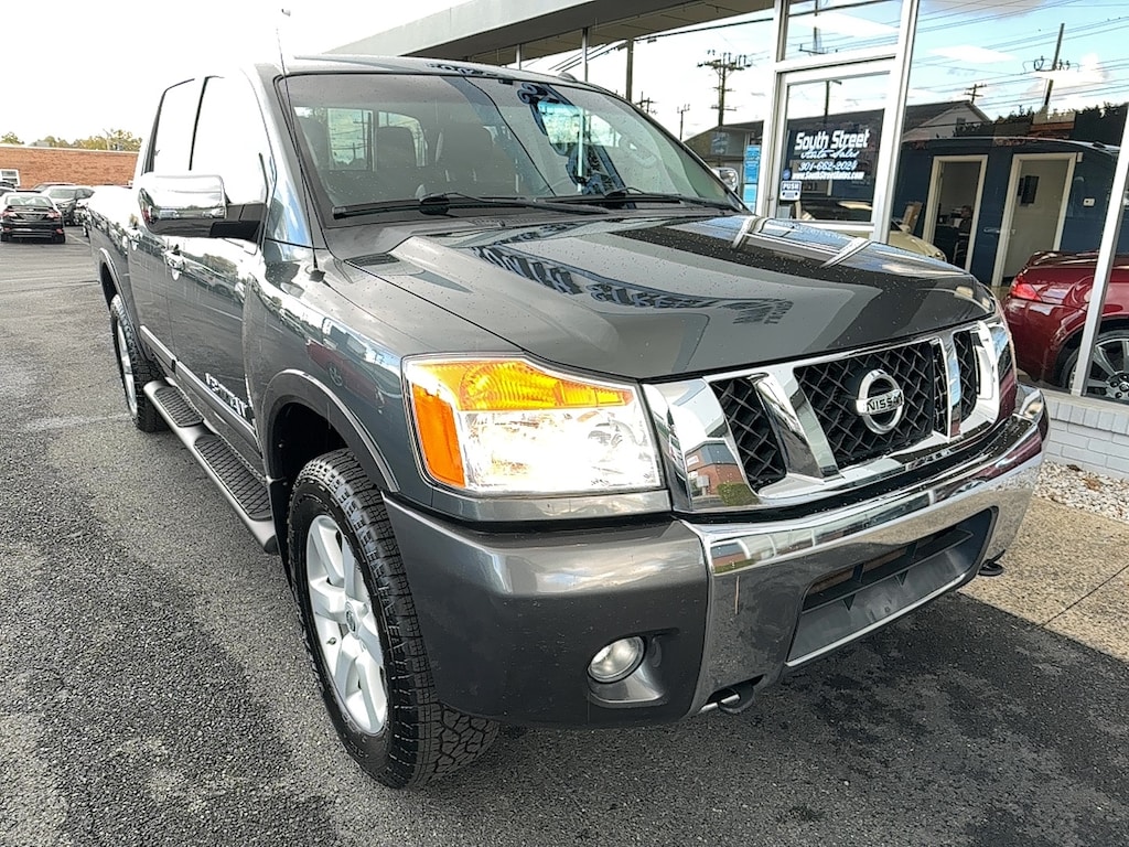 Used 2012 Nissan Titan SL Truck Crew Cab
