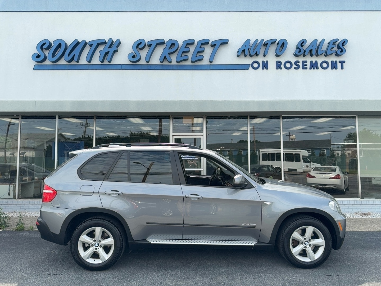 2010 BMW X5 xDrive35d's photo