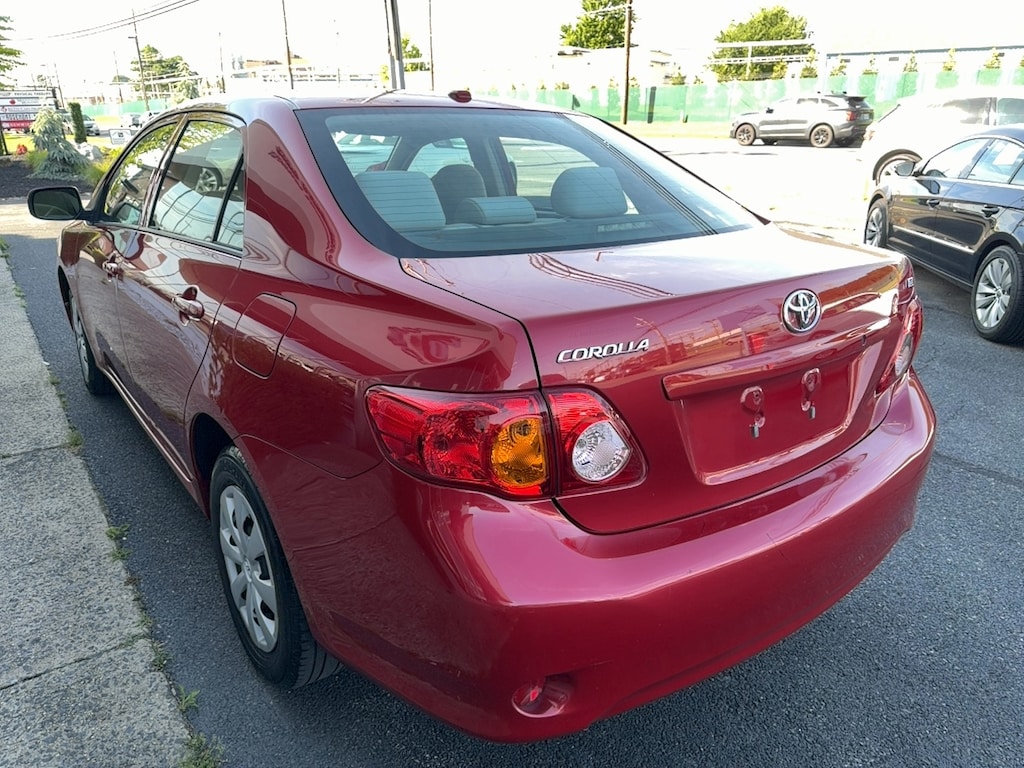 Used 2010 Toyota Corolla LE Sedan