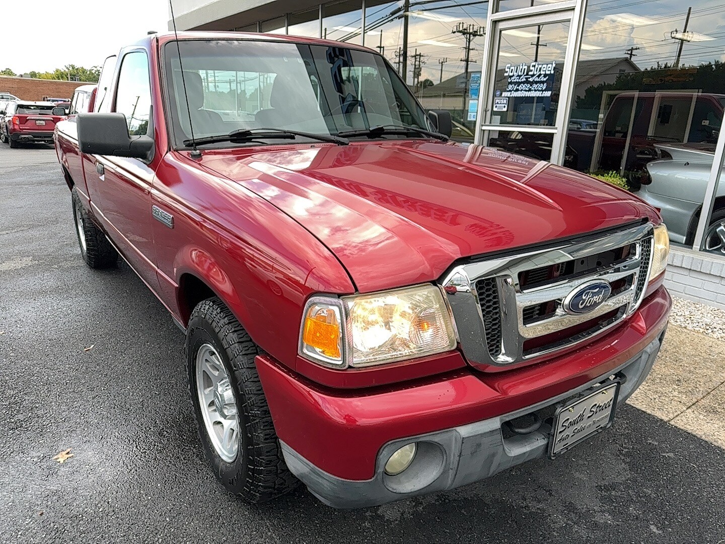 2010 Ford Ranger XLT photo 2