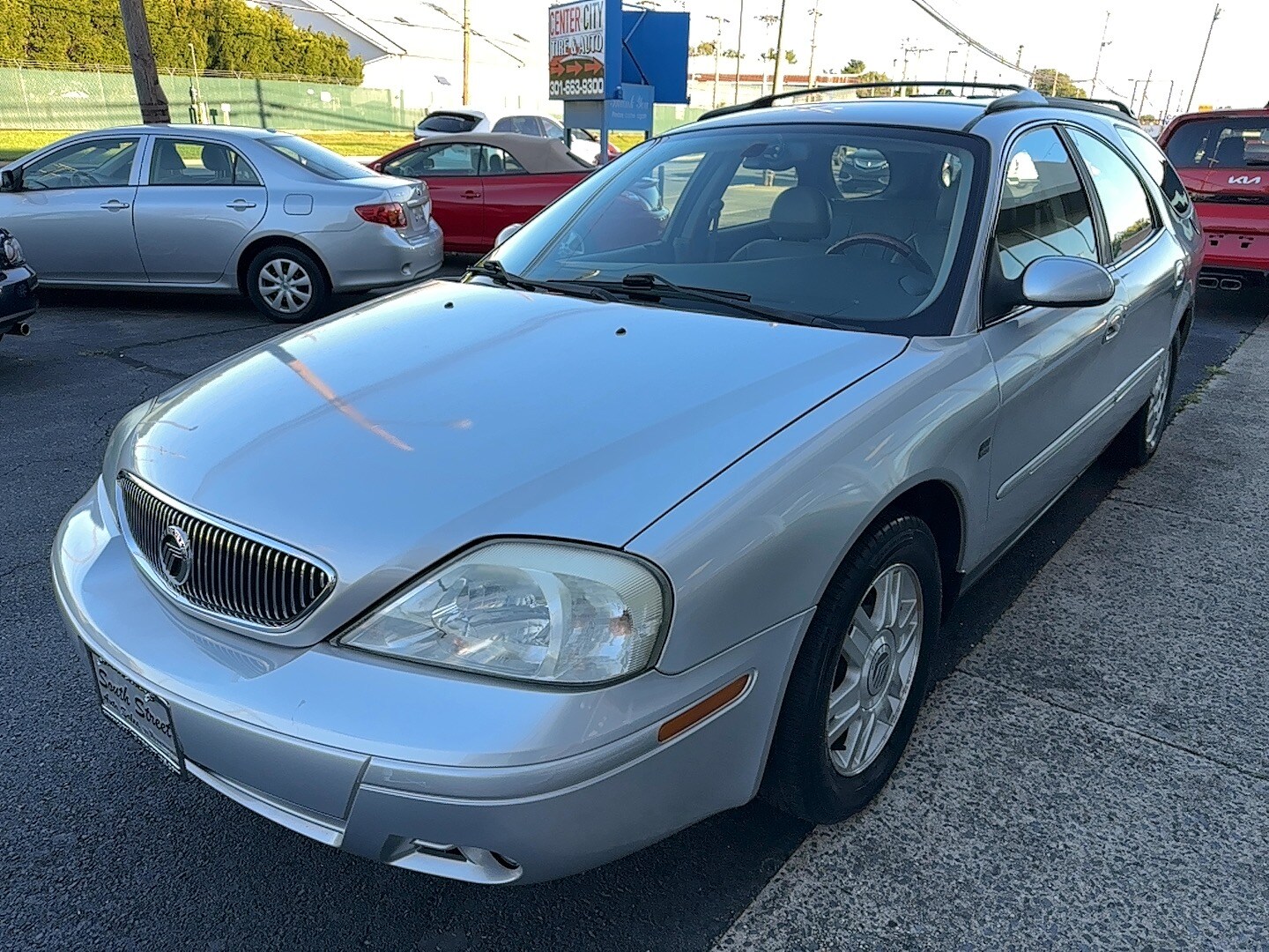 2005 Mercury Sable LS photo 4