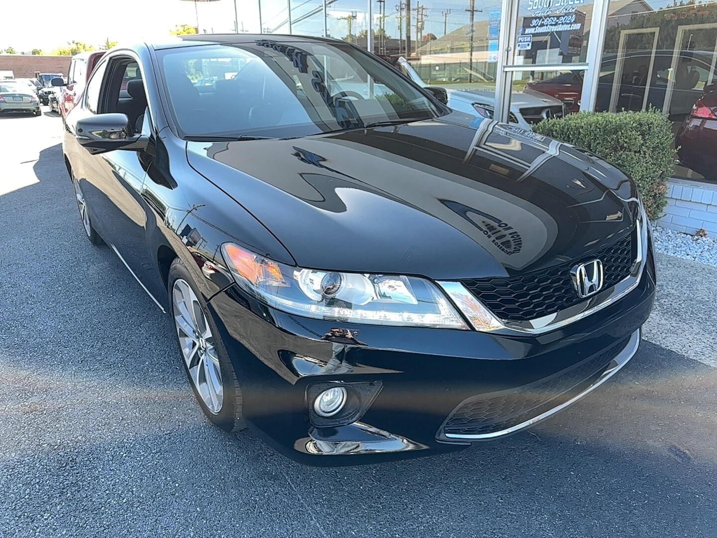 2015 Honda Accord EX-L V6 photo 2