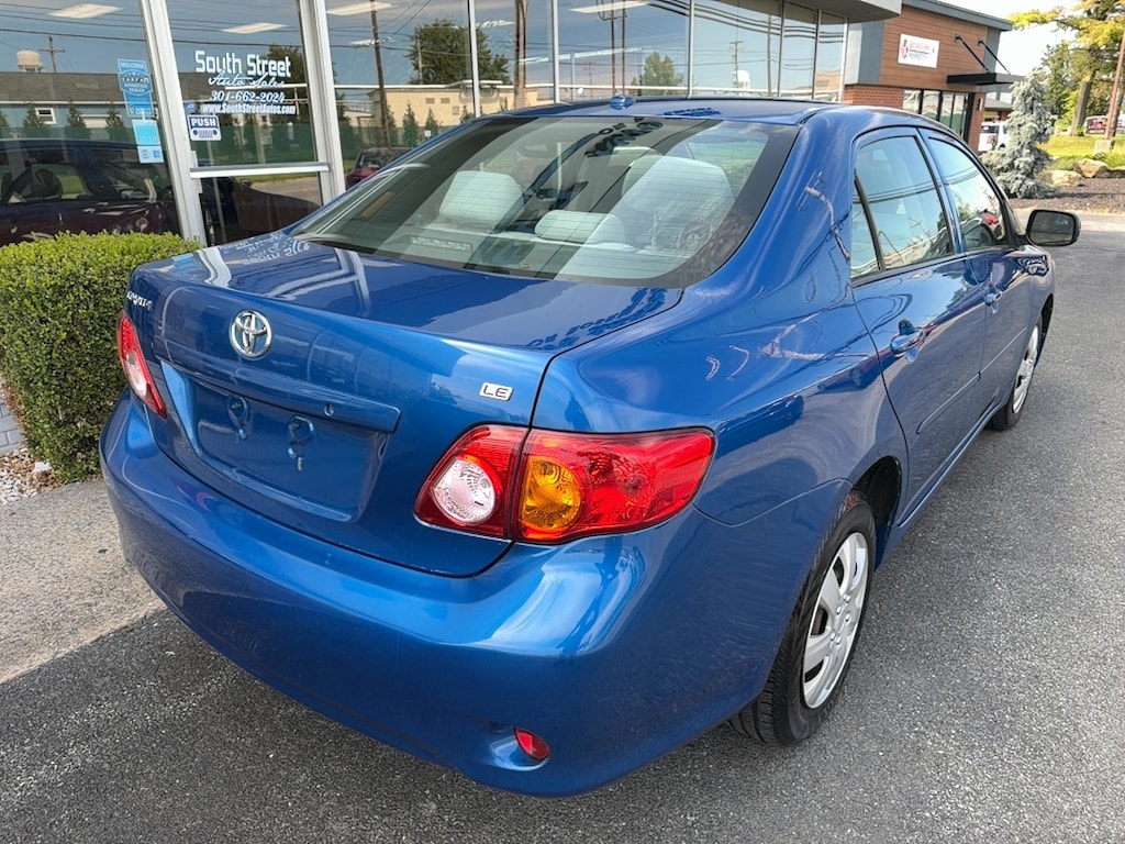 Used 2009 Toyota Corolla LE Sedan