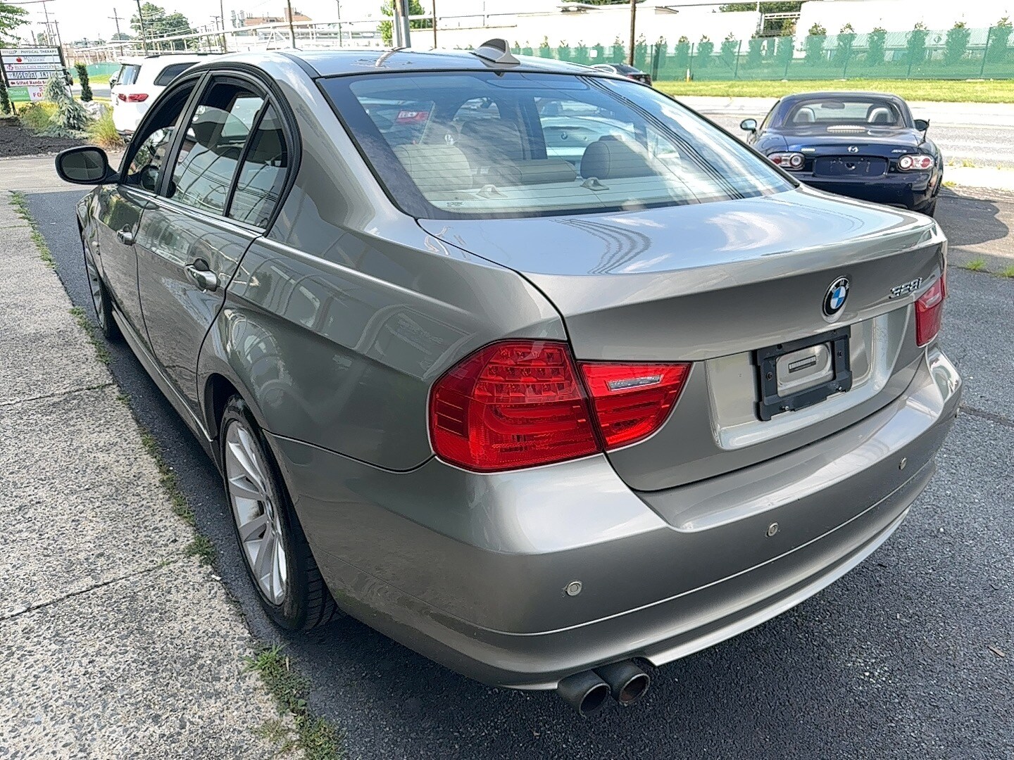 2011 Bmw 328i xDrive photo 4
