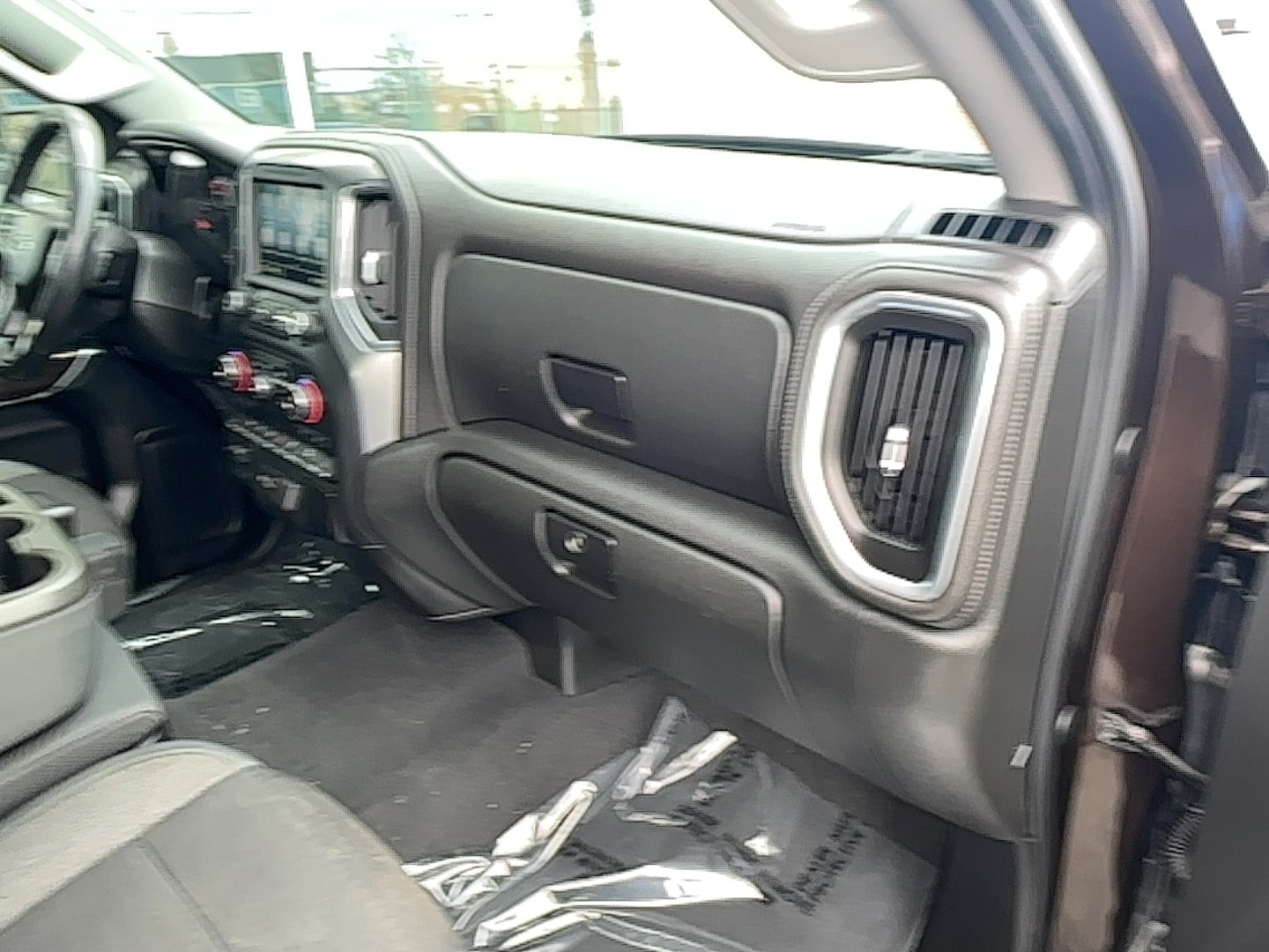 2019 Chevrolet Silverado 1500 RST - Photo 20