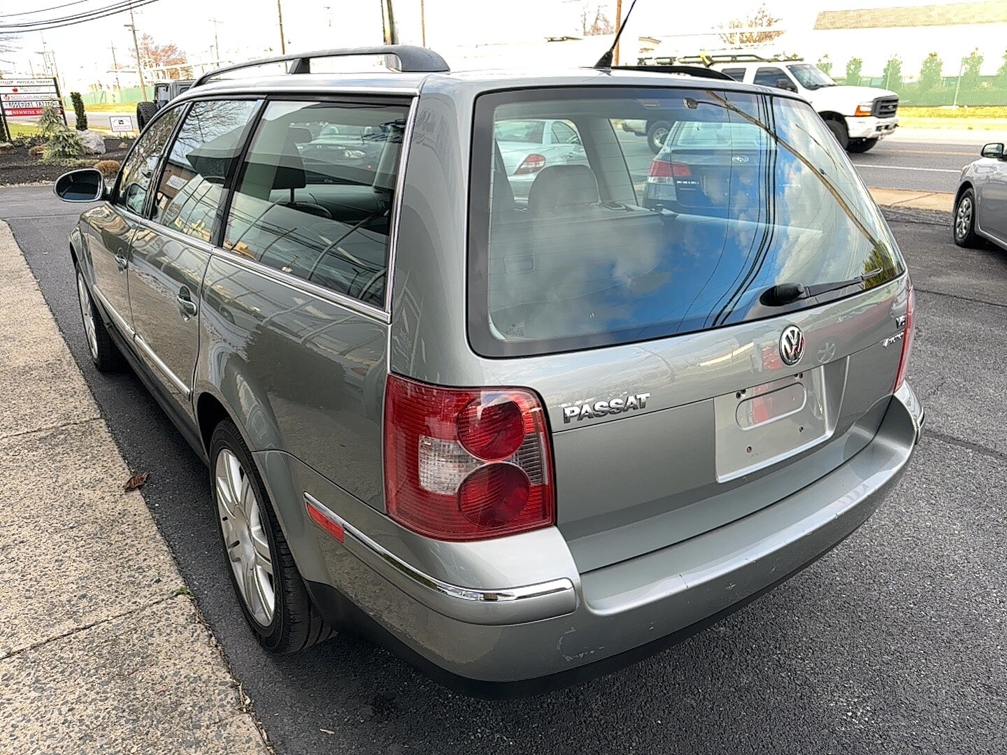 2005 Volkswagen Passat GLX 4Motion photo 4