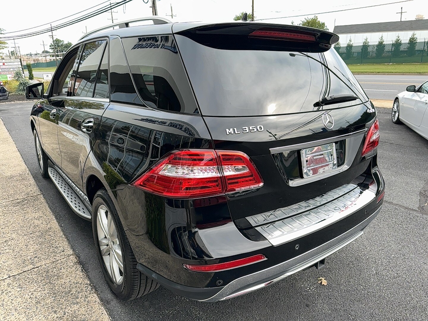 2014 Mercedes Benz ML 350 4MATIC photo 4