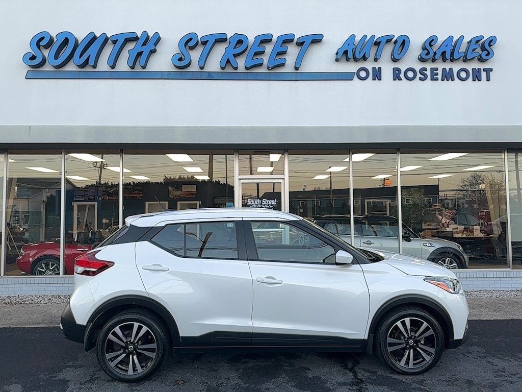 Used 2018 Nissan Kicks SV SUV