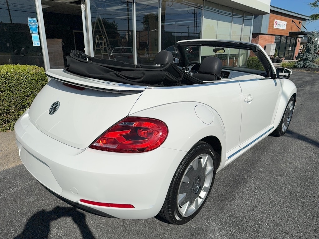 Used 2013 Volkswagen Beetle 2.5L w/Sound/Navigation Convertible