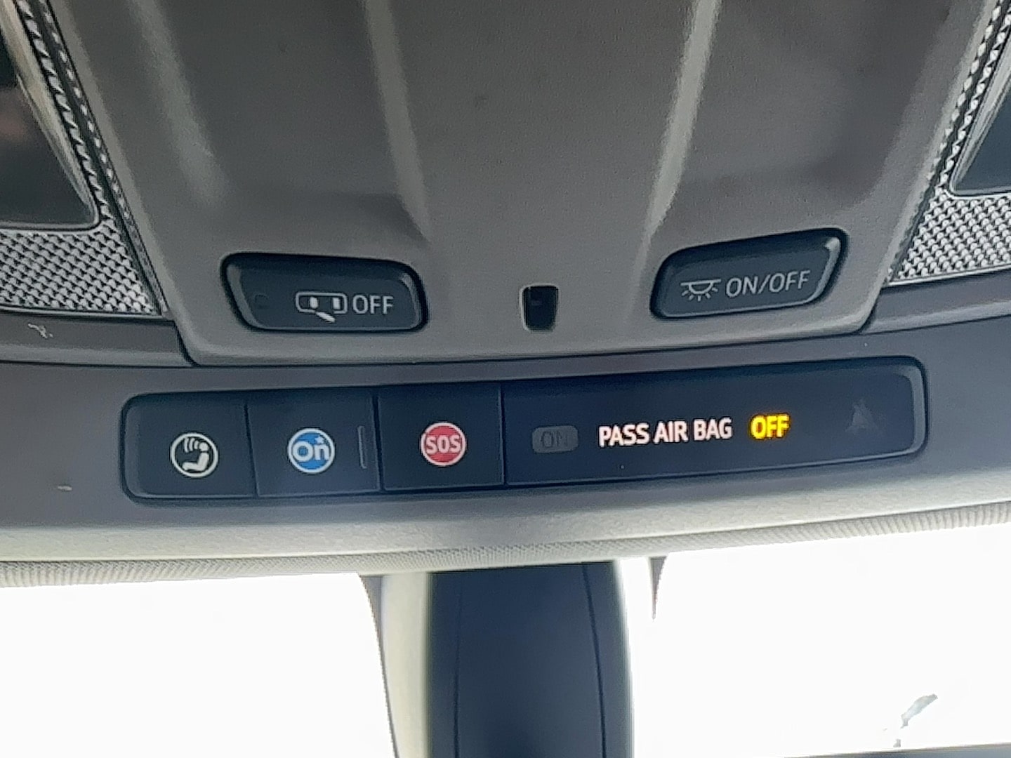 2019 Chevrolet Silverado 1500 RST - Photo 11