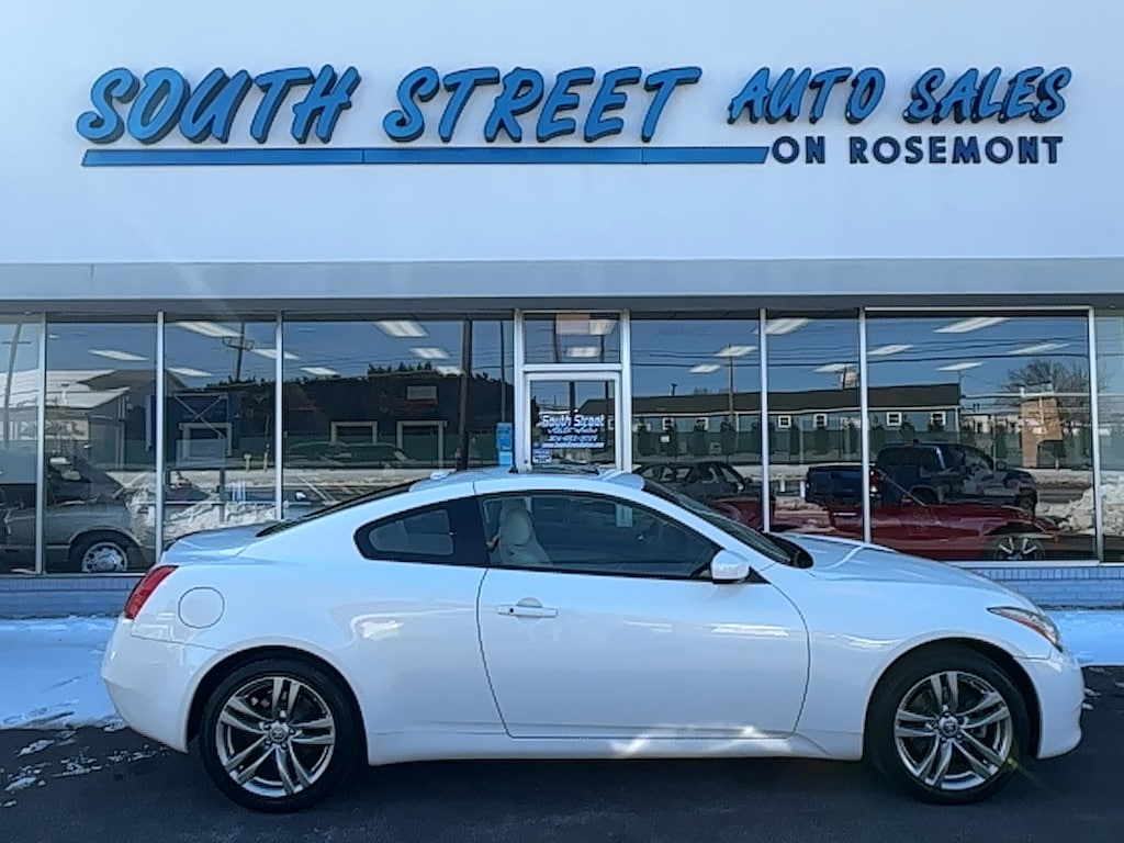 Used 2009 INFINITI G37x Base Coupe