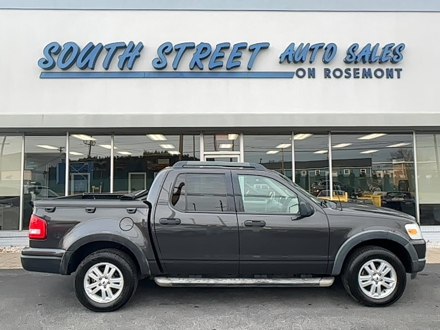 2007 Ford Explorer Sport Trac XLT's photo