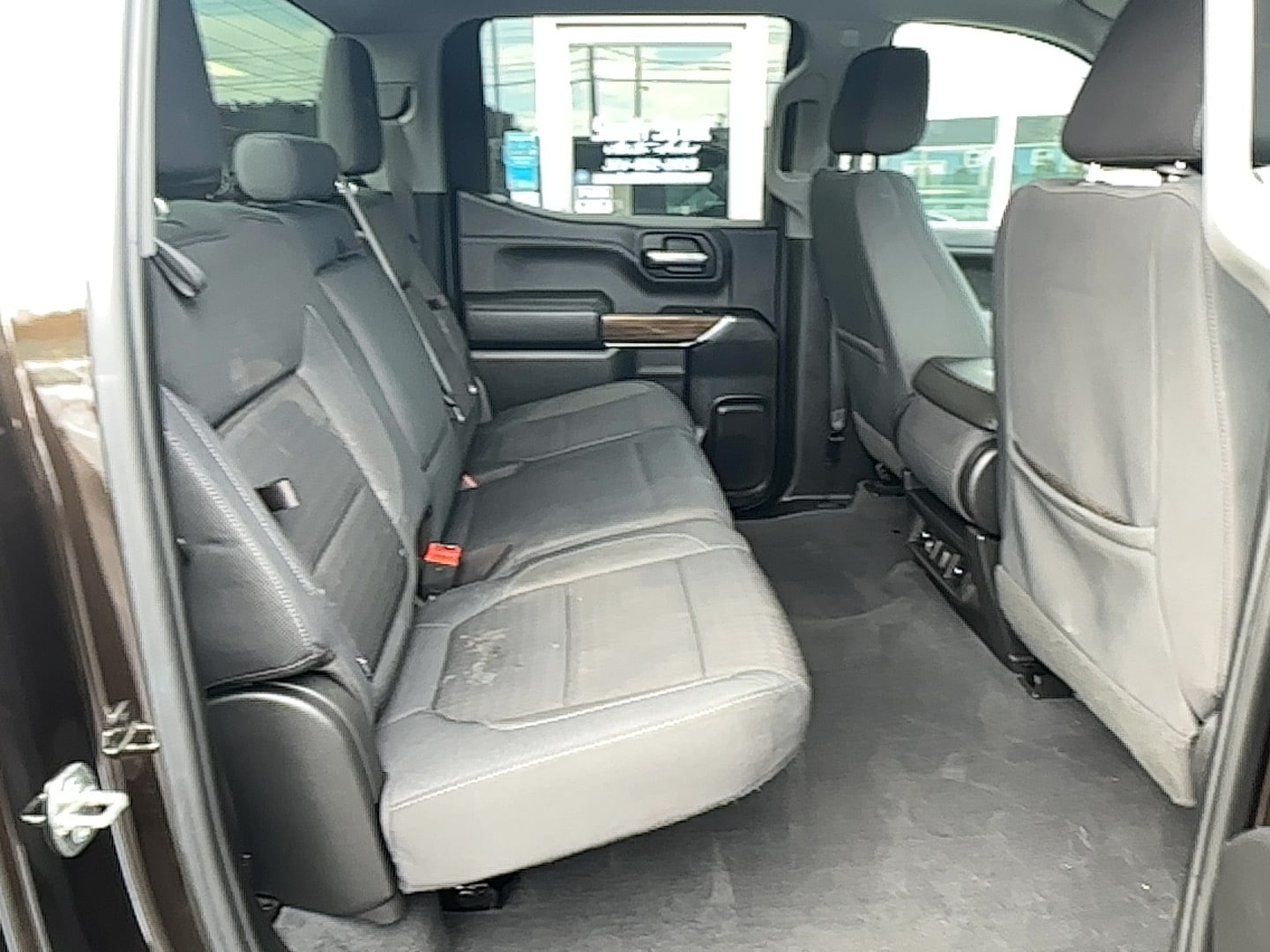 2019 Chevrolet Silverado 1500 RST - Photo 22