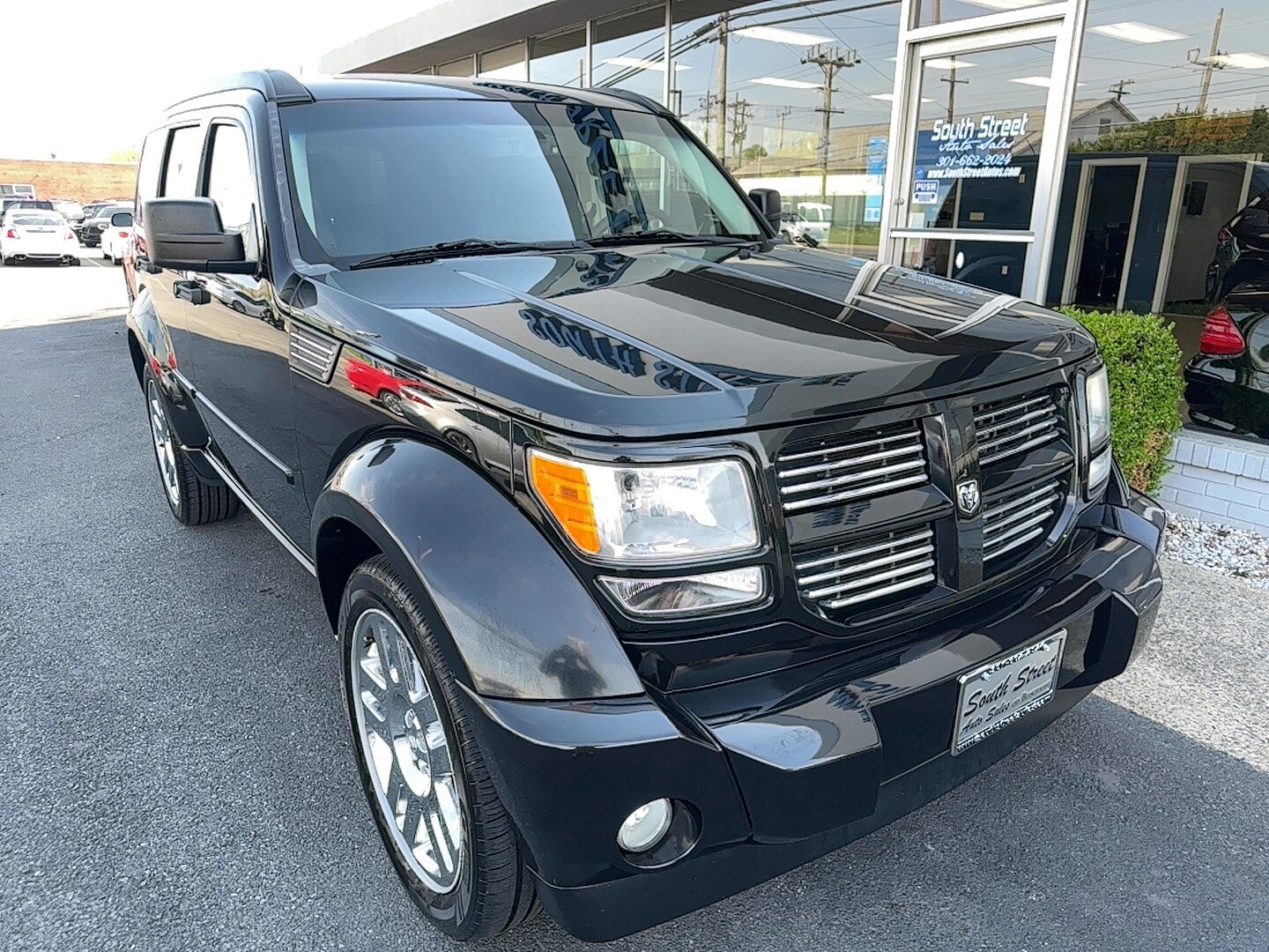 2011 Dodge Nitro Heat photo 2
