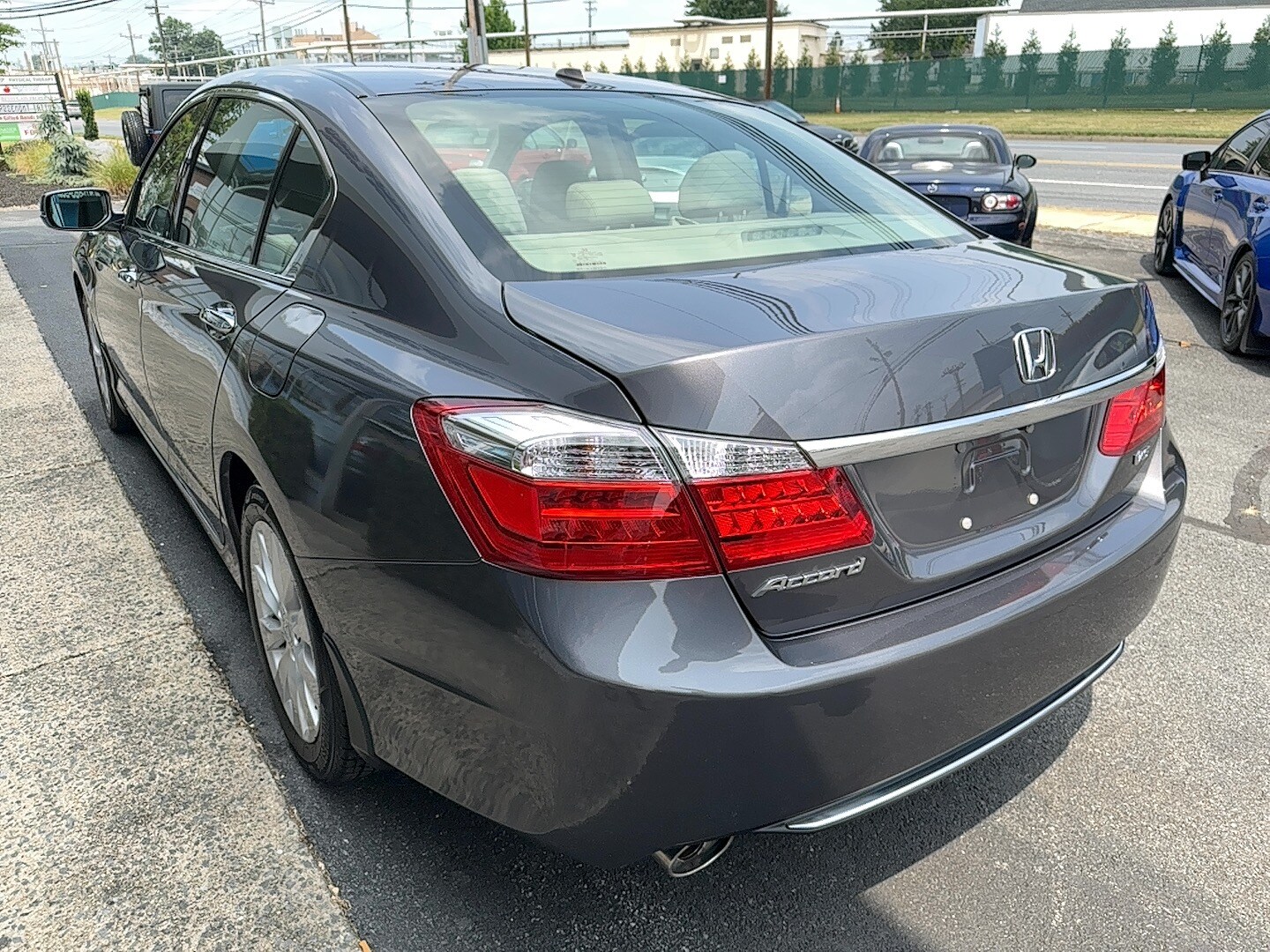 2015 Honda Accord EX-L photo 4