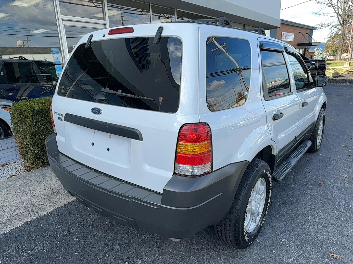 2005 Ford Escape XLT photo 3