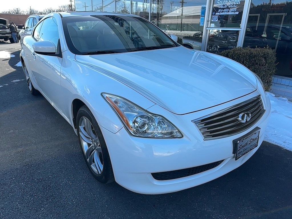 Used 2009 INFINITI G37x Base Coupe