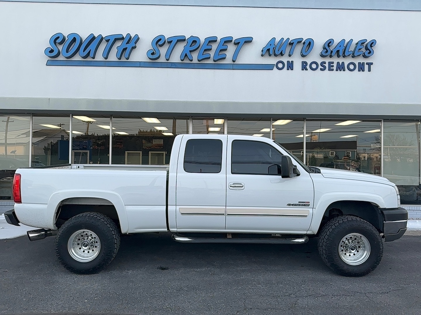 2005 Chevrolet Silverado 2500HD LS
