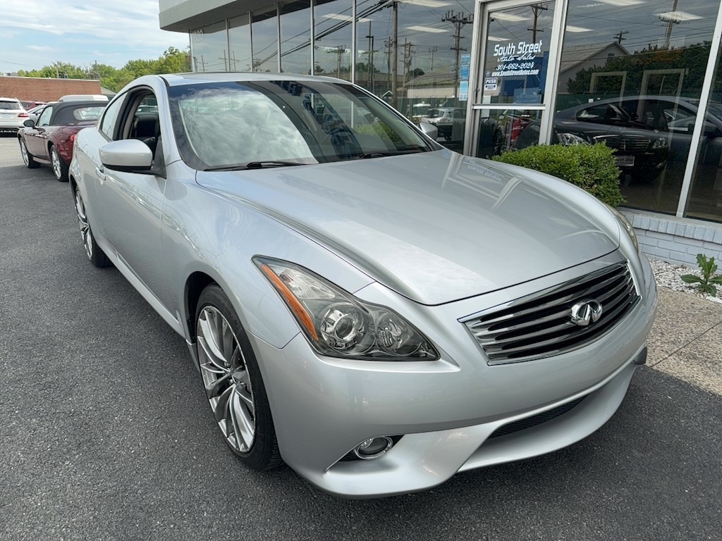Used 2011 INFINITI G37x Base Coupe