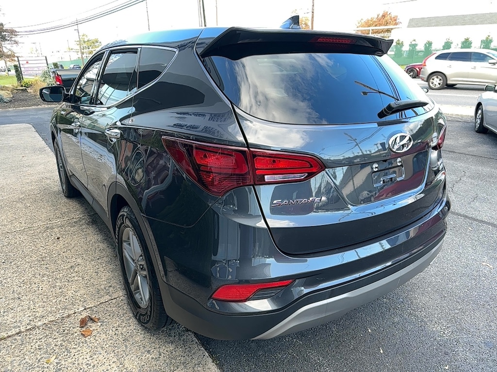 Used 2017 Hyundai Santa Fe Sport 2.4L SUV