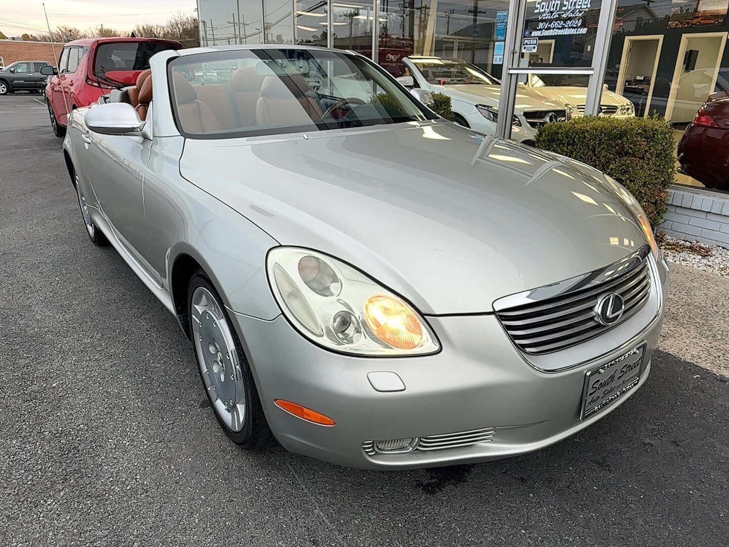 2002 Lexus SC 430 Base photo 2