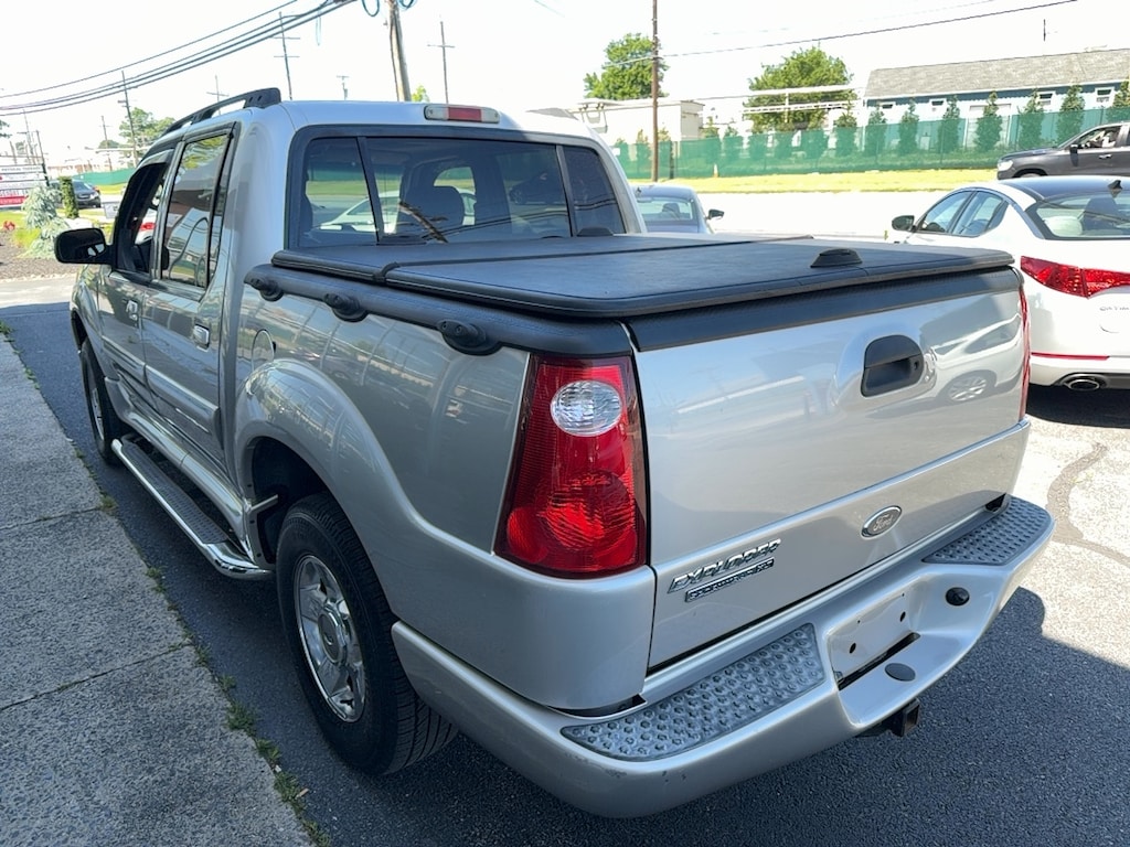 Used 2005 Ford Explorer Sport Trac XLT SUV