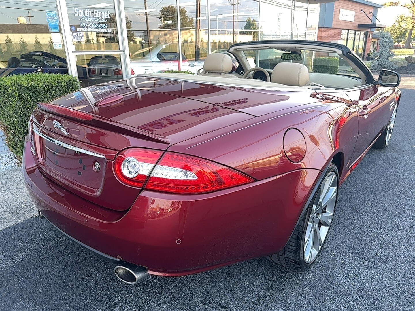 2013 Jaguar XK Base Convertible photo 3