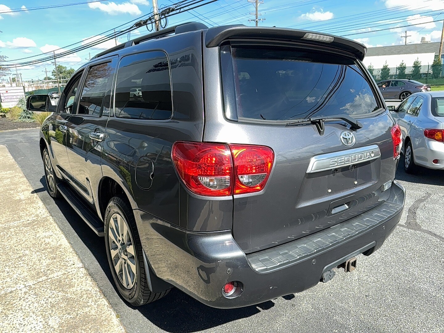 2012 Toyota Sequoia Limited photo 4