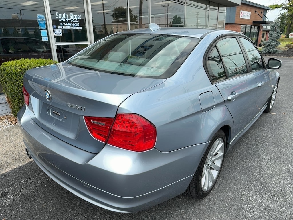 Used 2011 BMW 328i xDrive Sedan