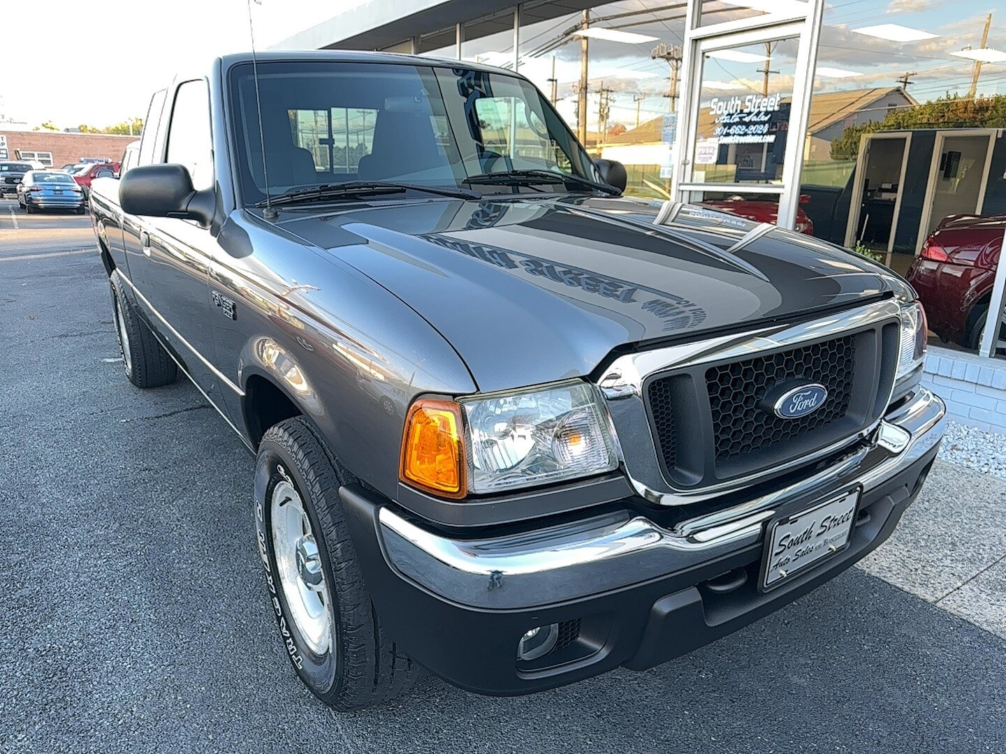 2005 Ford Ranger XLT photo 2