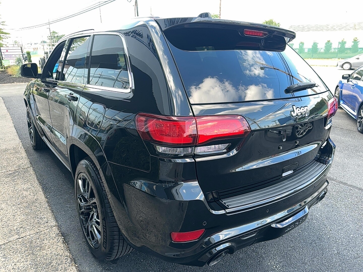 2015 Jeep Grand Cherokee SRT8 photo 2