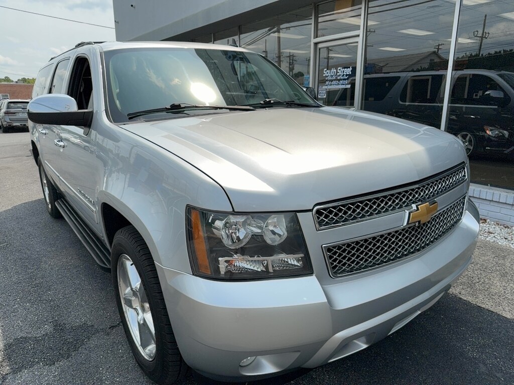 Used 2014 Chevrolet Suburban 1500 LTZ SUV