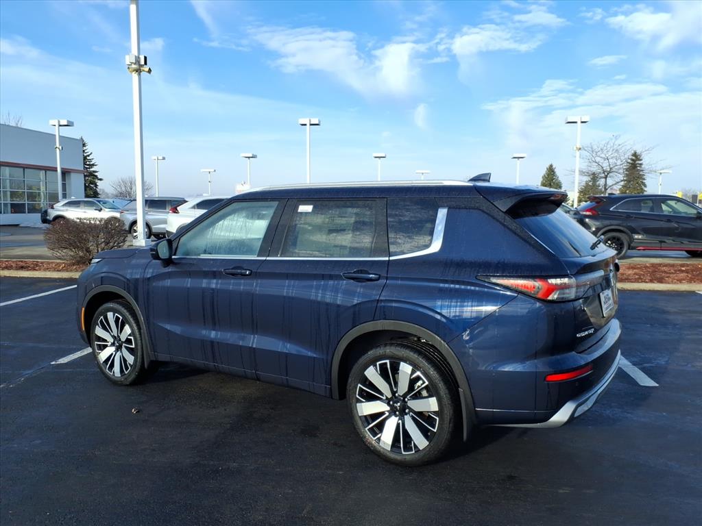 2026 Mitsubishi Outlander SEL - Photo 7