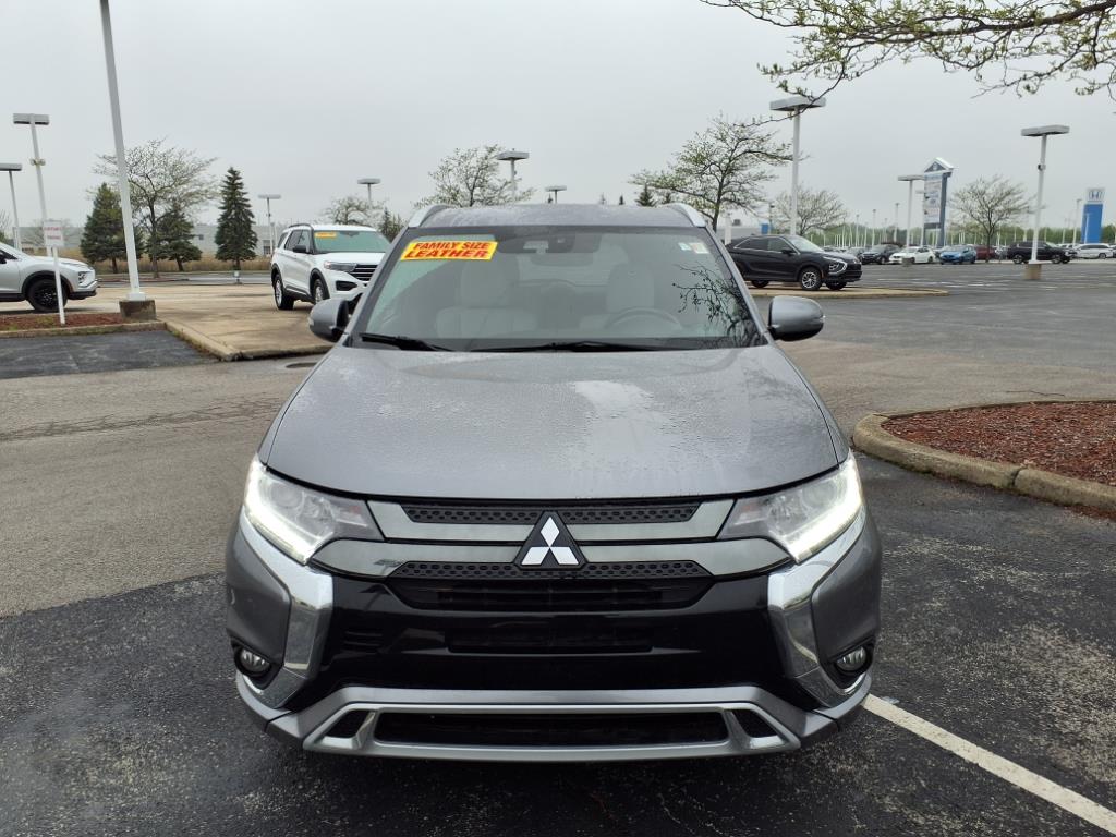 2022 Mitsubishi Outlander PHEV SEL photo 3