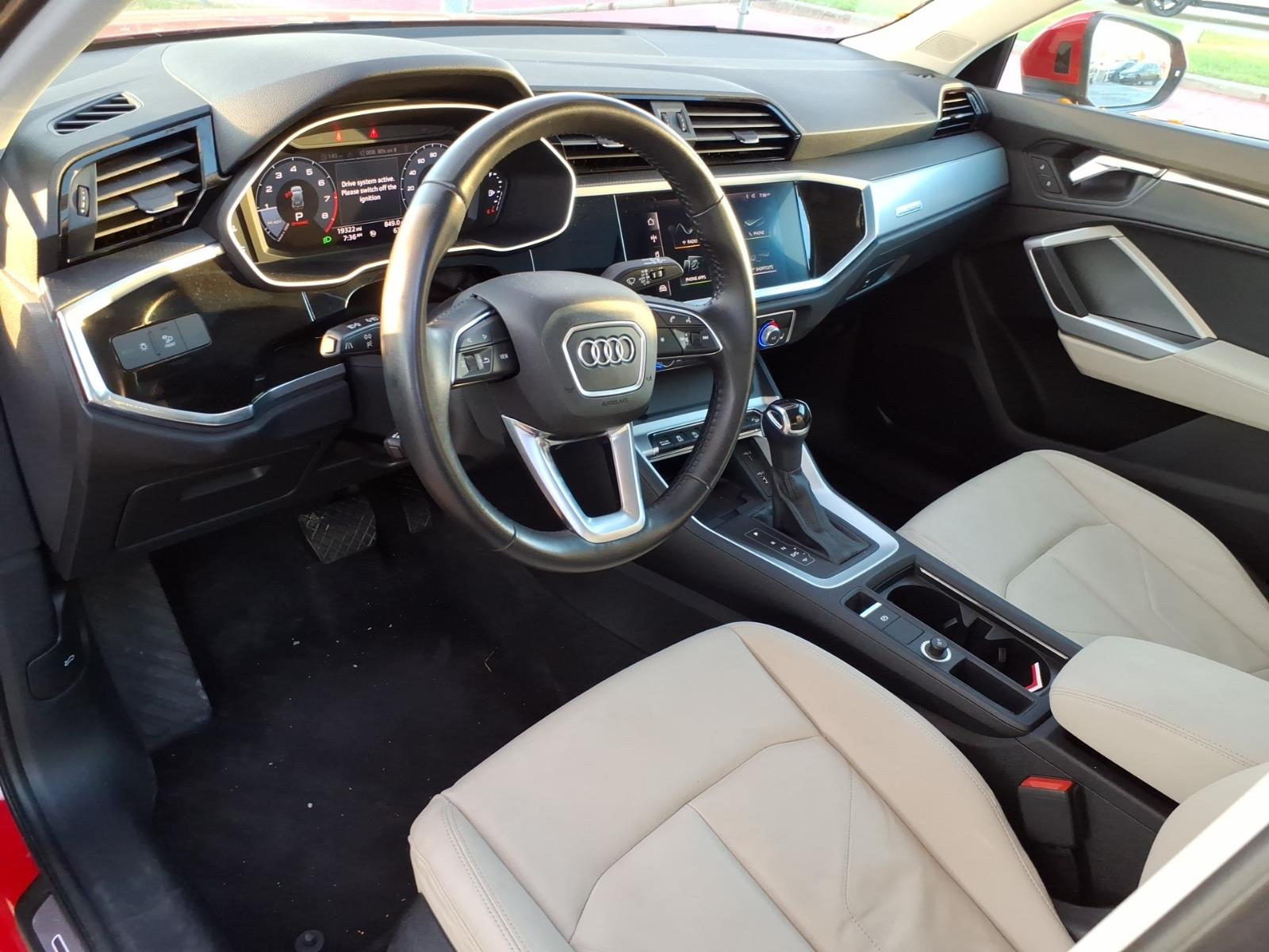 2020 Audi Q3 S Line Premium Plus - Photo 10