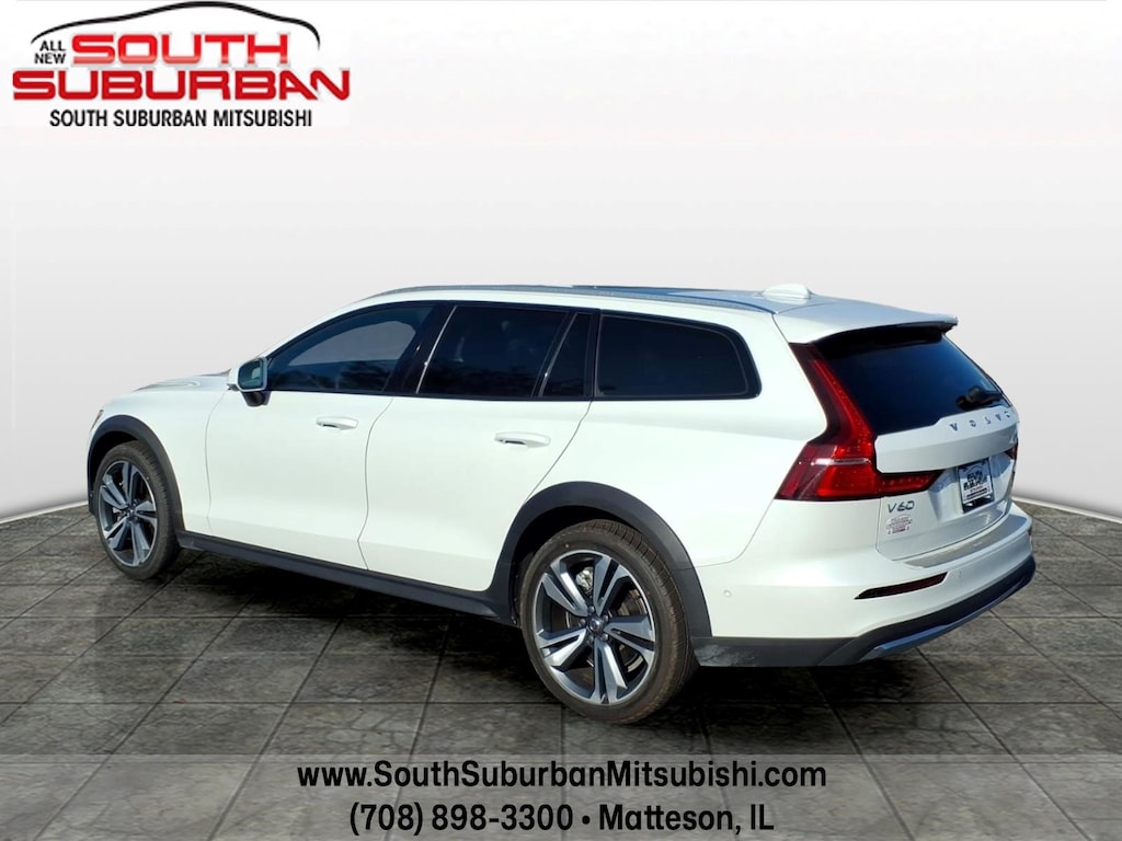 Used 2025 Volvo V60 Cross Country B5 Plus Wagon
