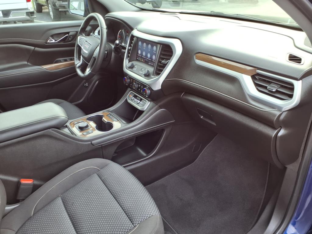 2023 GMC Acadia SLE - Photo 21