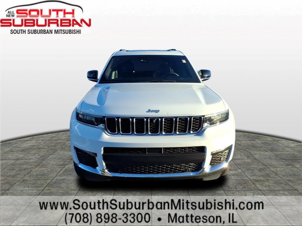 2024 Jeep Grand Cherokee Limited photo 2