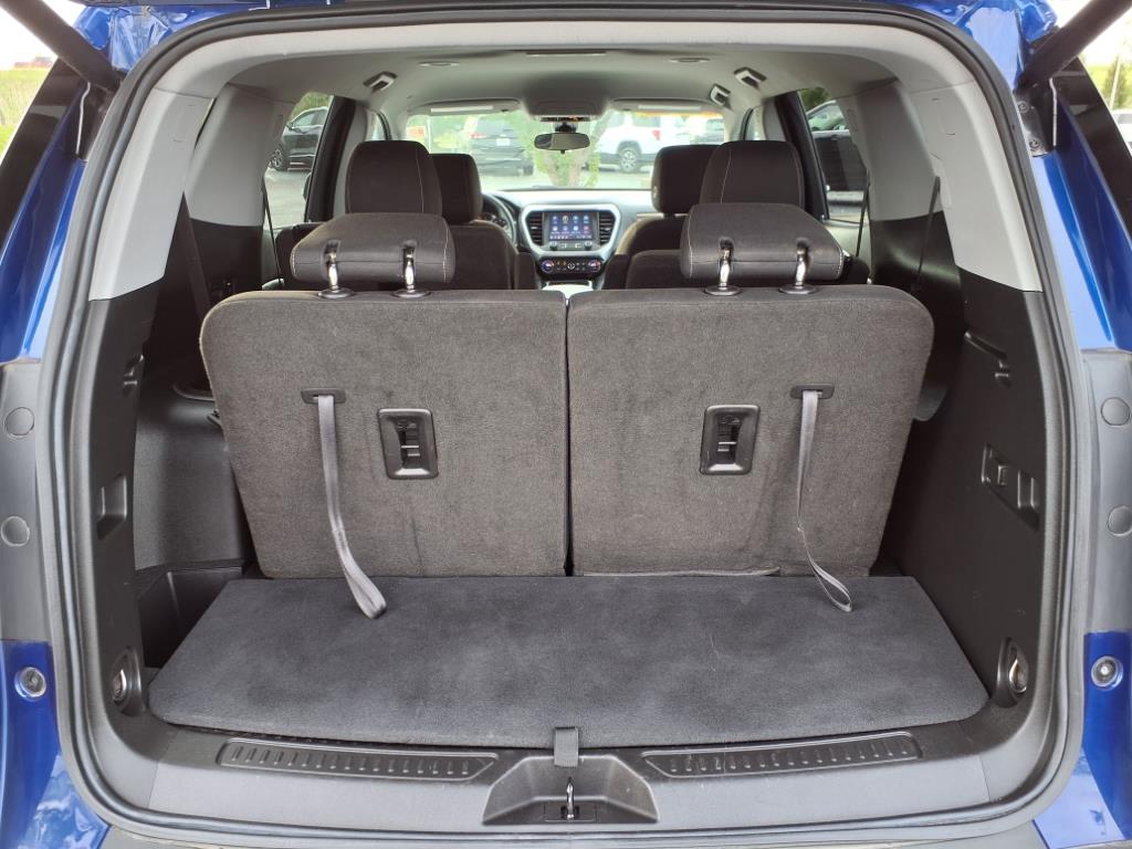 2023 GMC Acadia SLE - Photo 16