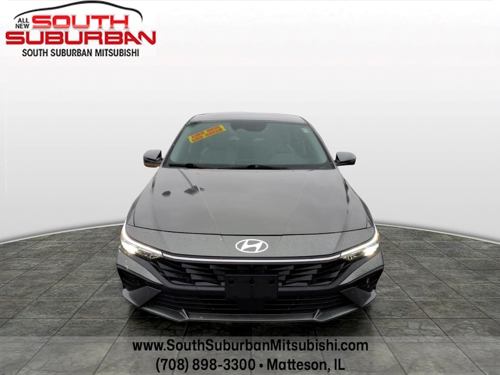 Used 2024 Hyundai Elantra Limited Sedan