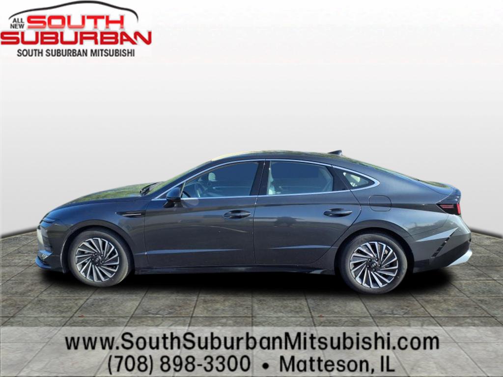 2024 Hyundai Sonata Hybrid SEL photo 2