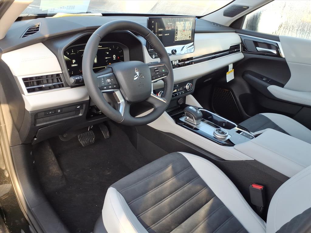 2026 Mitsubishi Outlander SE - Photo 10