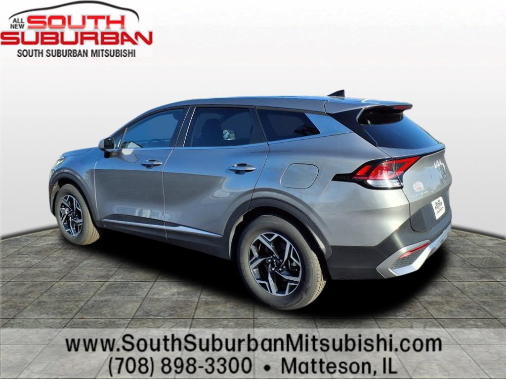 2024 Kia Sportage LX photo 3