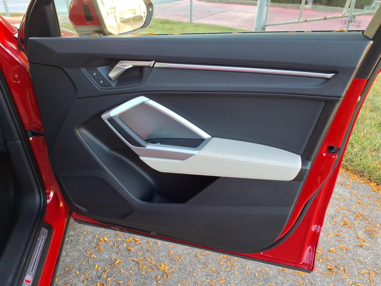 2020 Audi Q3 S Line Premium Plus - Photo 22