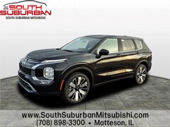 2025 Mitsubishi Outlander SE SUV