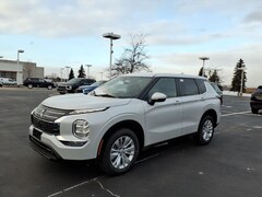 2026 Mitsubishi Outlander ES SUV