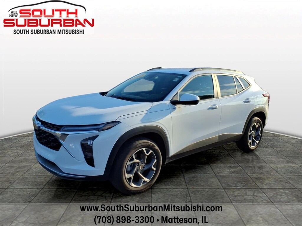 Used 2025 Chevrolet Trax LT SUV