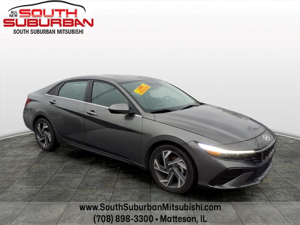 Used 2025 Hyundai Elantra SEL Convenience Sedan